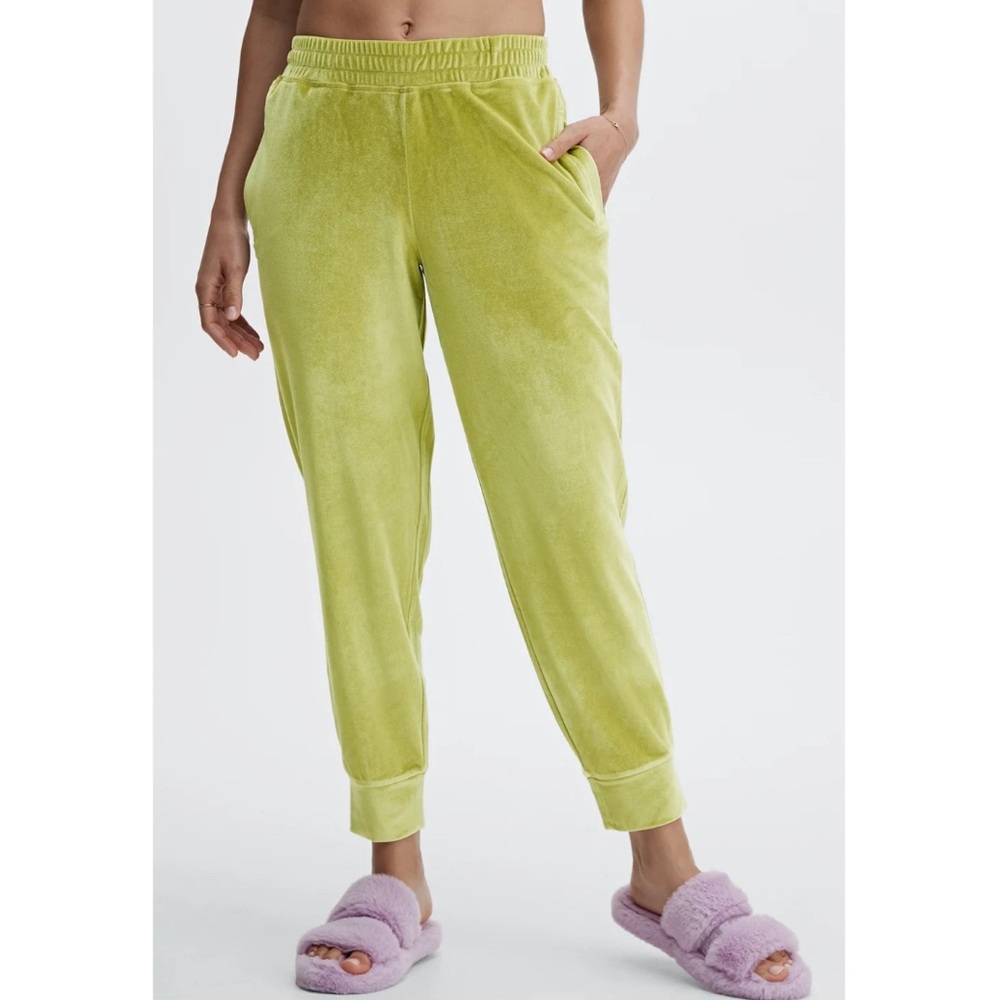 Fabletics Daria Luxe Velour Jogger Pant NWT Size XXL